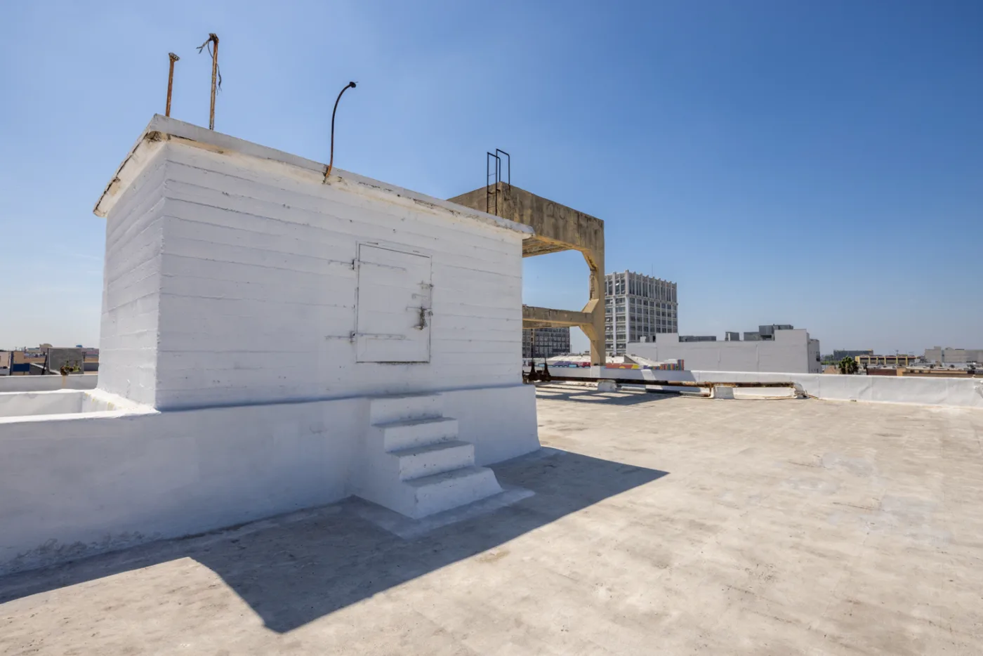 Rooftop mechanical area