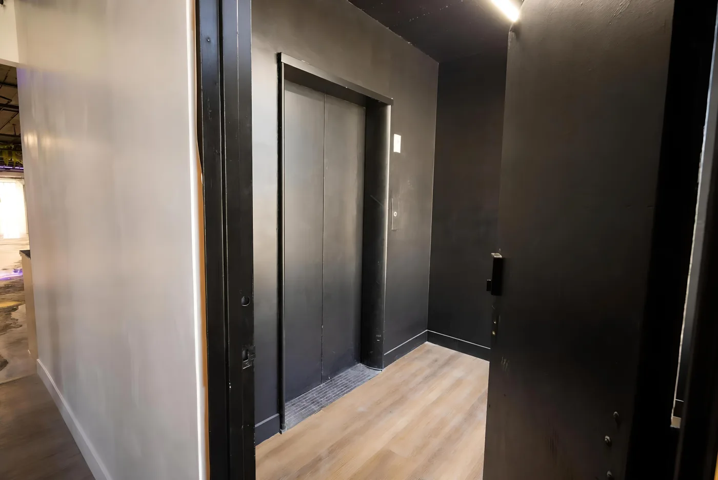 Elevator lobby and common areas
